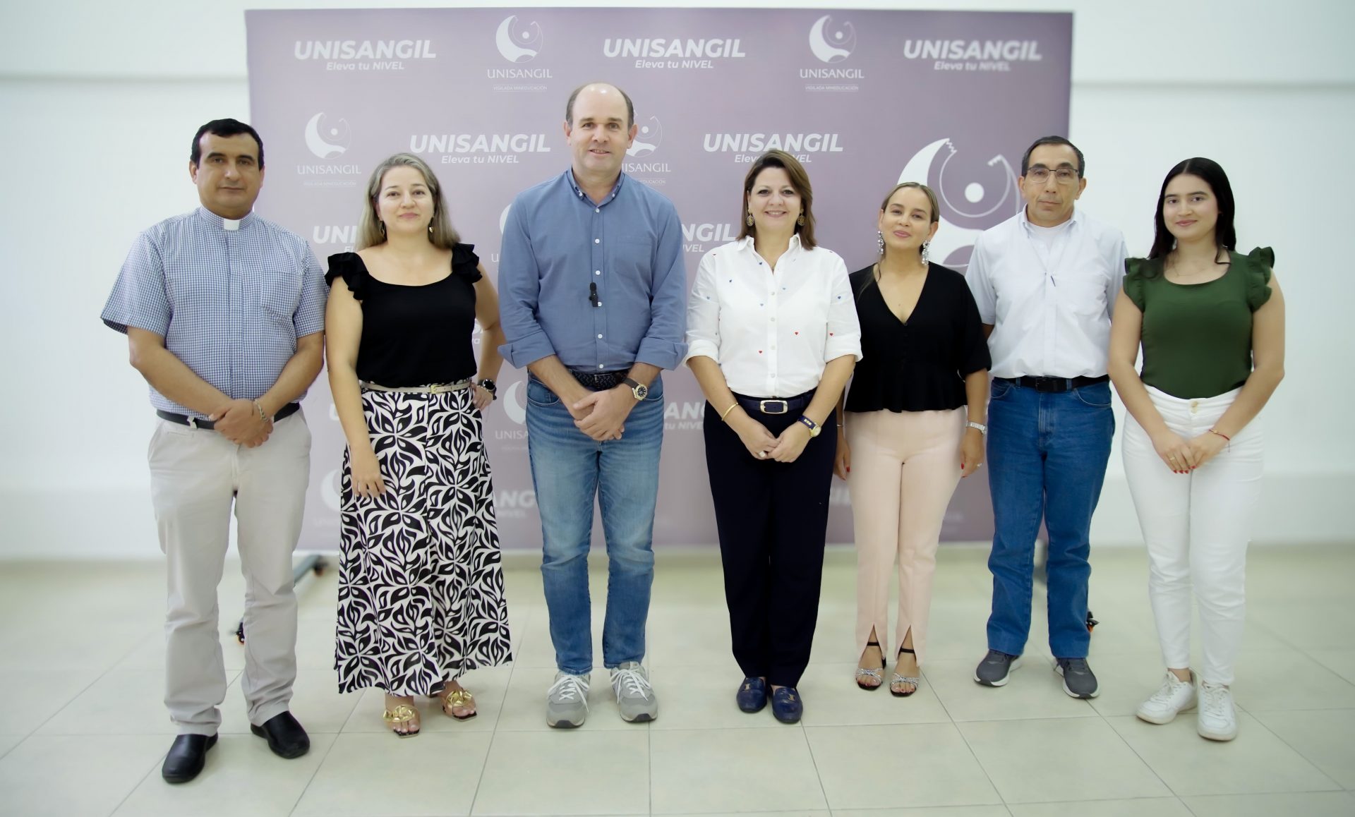 Consejo Superior de UNISANGIL ratifica por unanimidad a la rectora Patricia Lequerica para el periodo 2026–2028